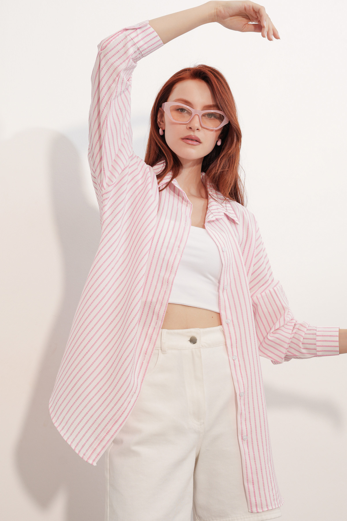 Kadın Oversize Çizgili Gömlek 20412 - Pembe