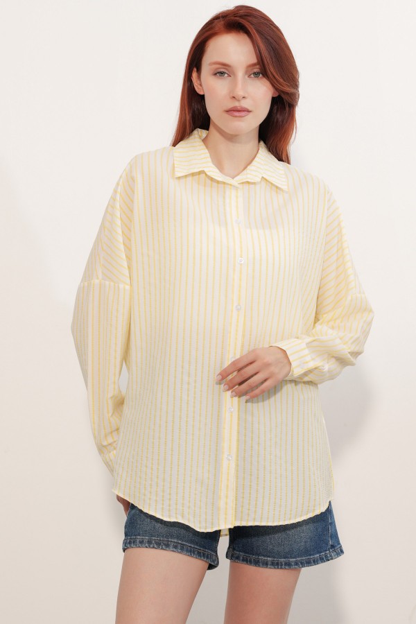 Women's Oversize Striped Shirt 20412 