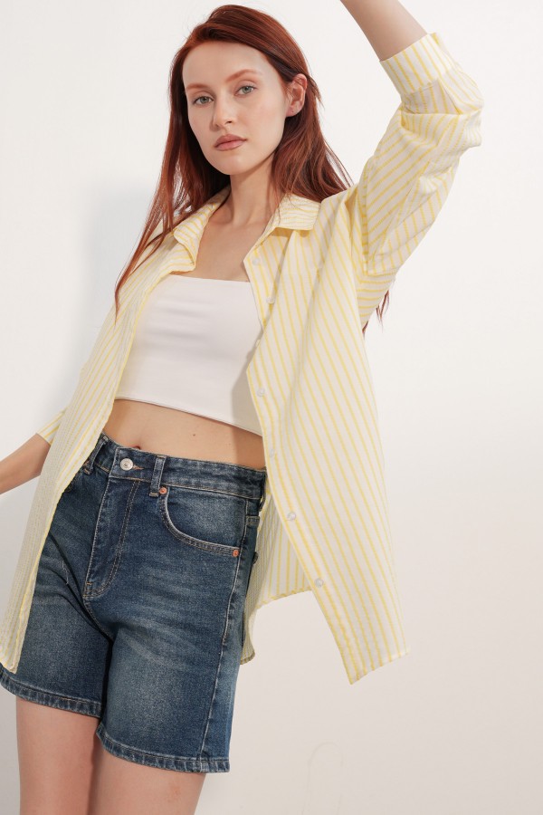 Women's Oversize Striped Shirt 20412 