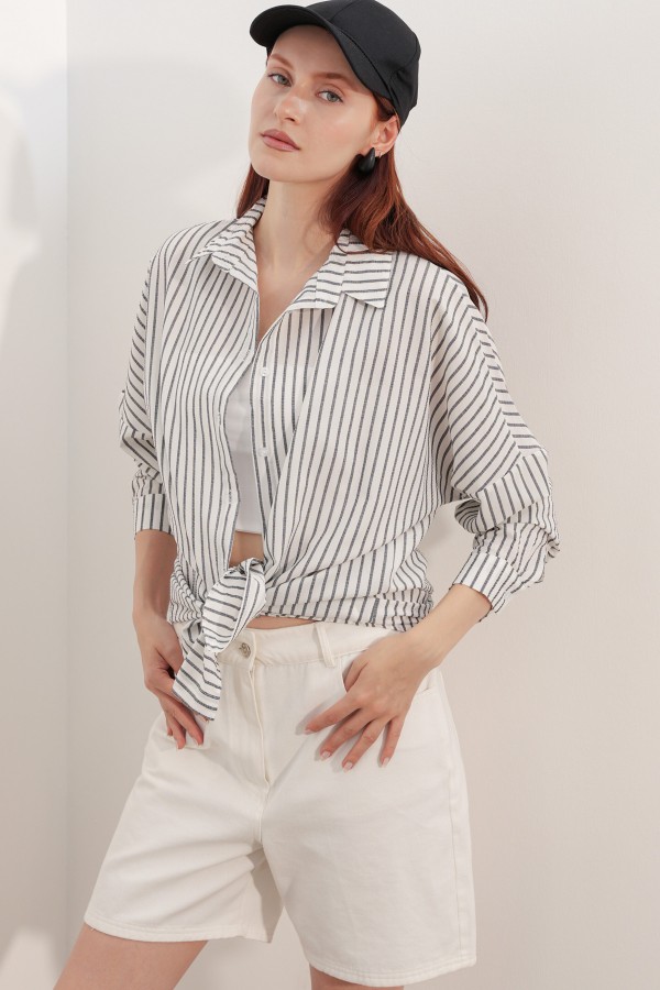 Women's Oversize Striped Shirt 20412 