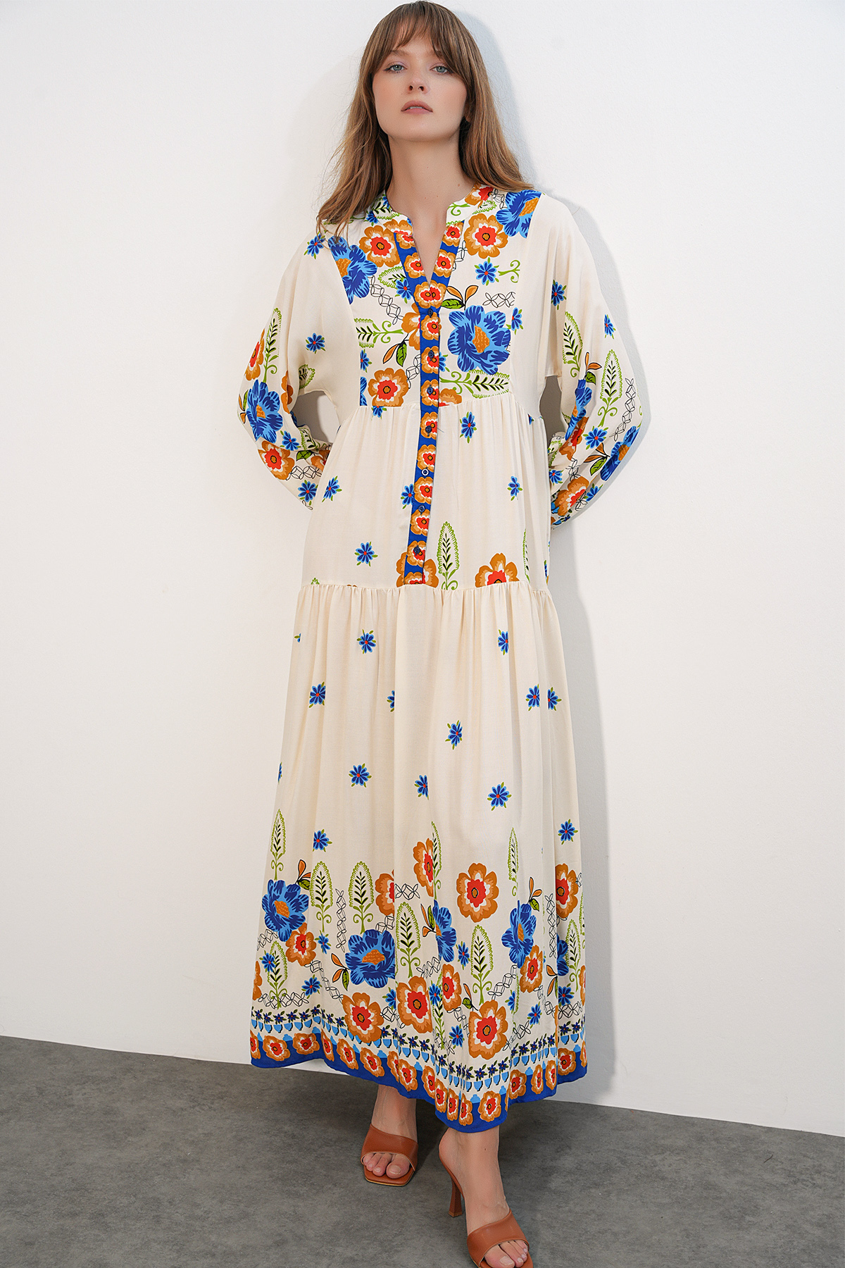 Women's Embroidered Oversize Blouse 1000 