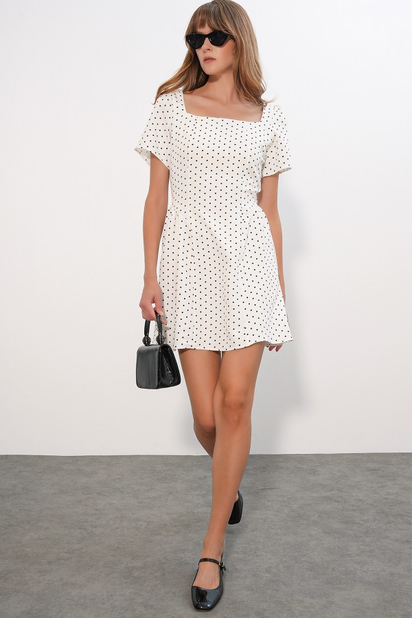 Women's Polka Dot Square Neck Short Sleeve Mini Dress 2604 