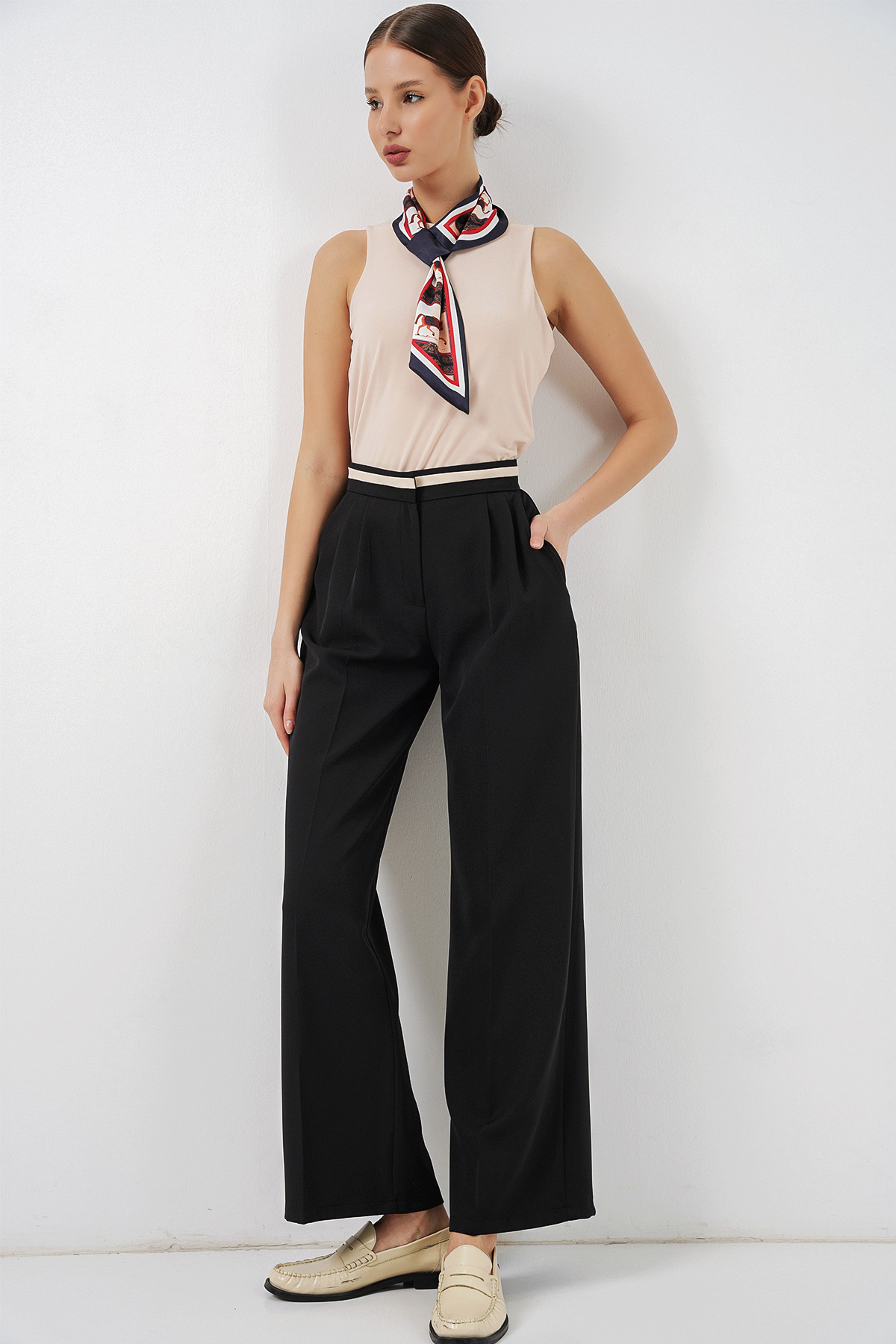 Women's Wide Leg Fabric Trousers 30088 