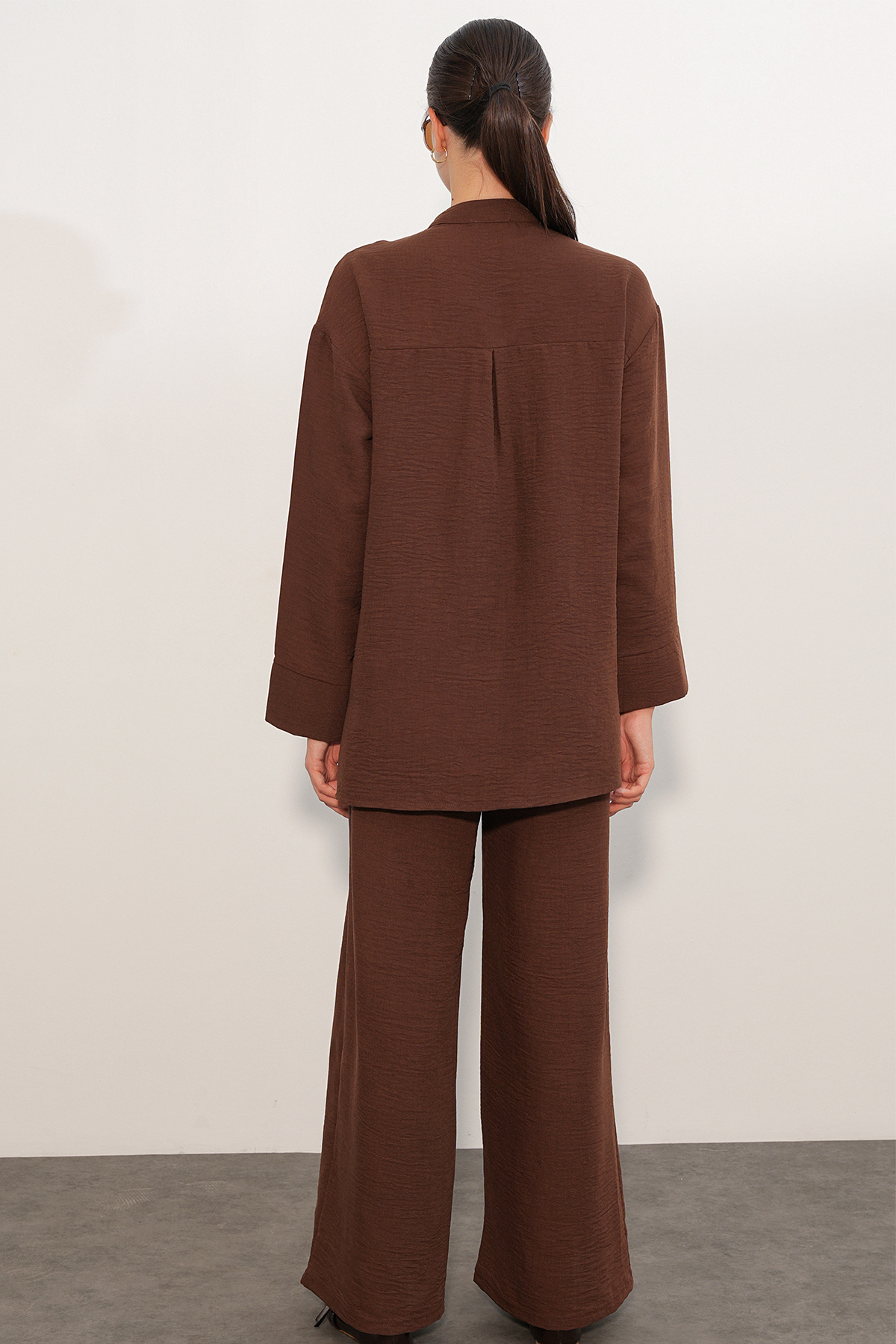 Kadın Oversize Gömlek Pantolon Keten İkili Takım 30126 - Kahverengi