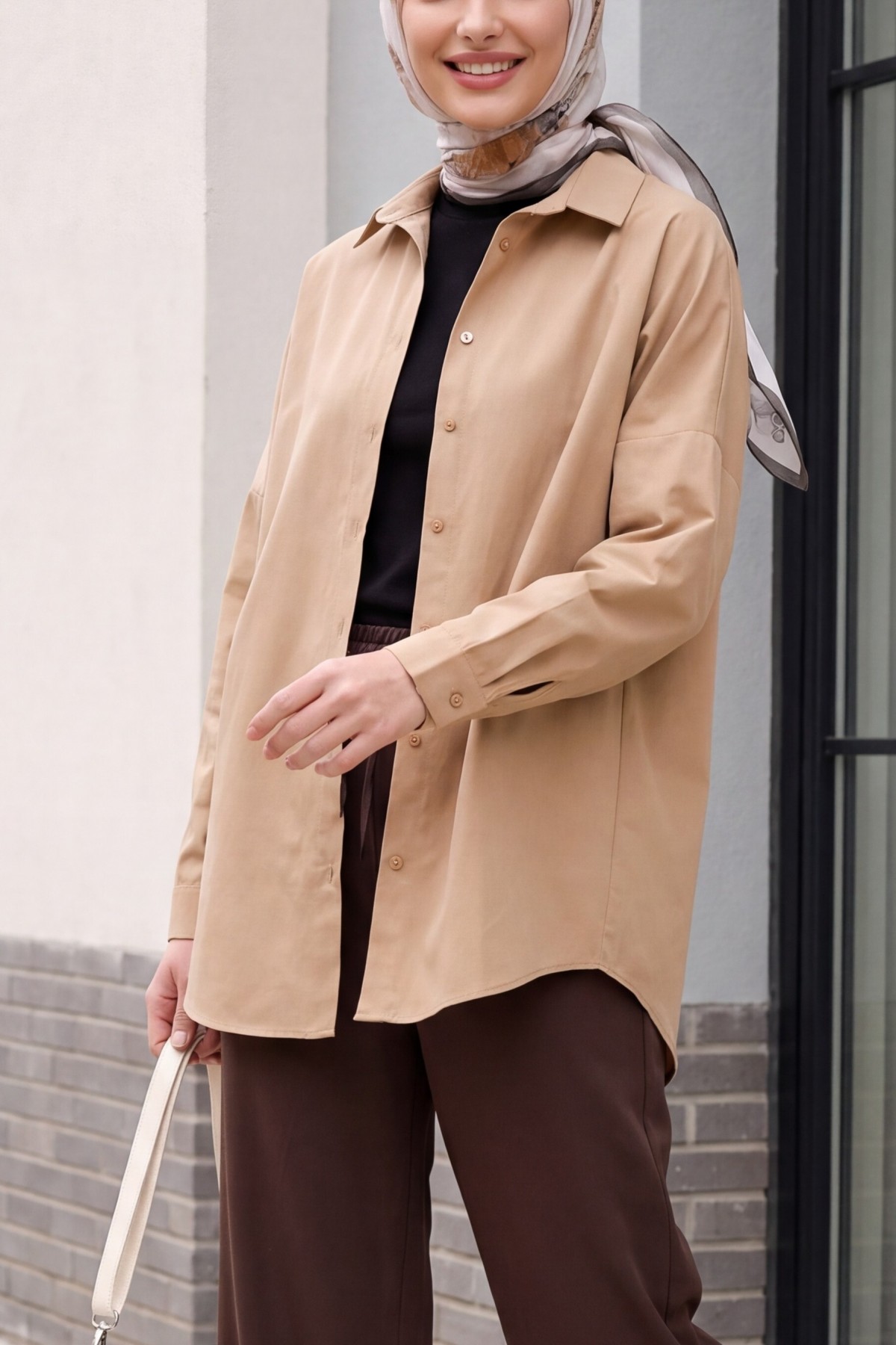 3900 Oversize Uzun Basic Gömlek - Bisküvi