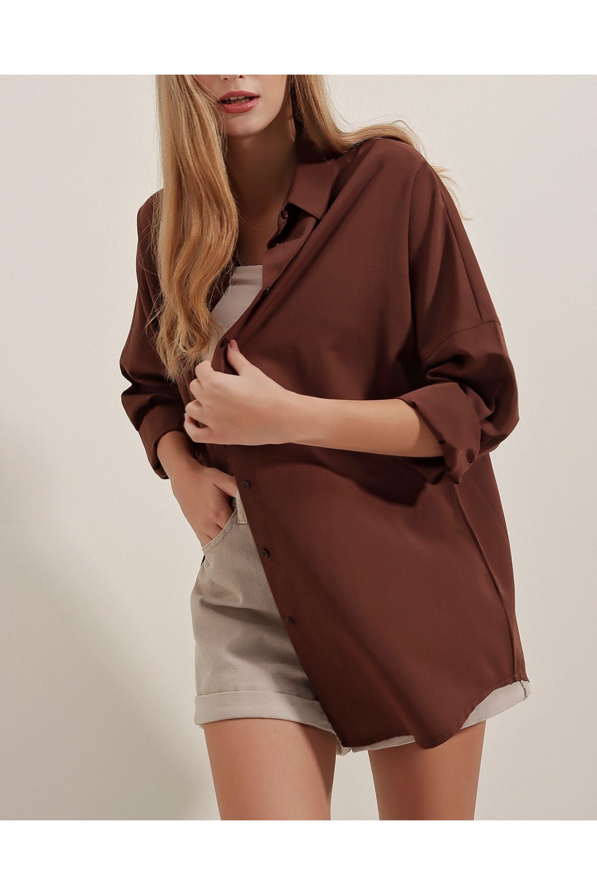 3900 Oversize Uzun Basic Gömlek - Kahverengi