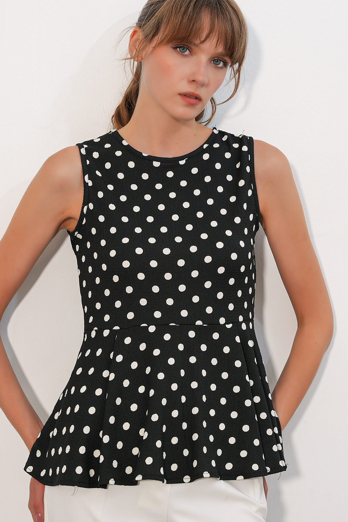 Women's Side-Tie Long-Sleeve Blouse 996 