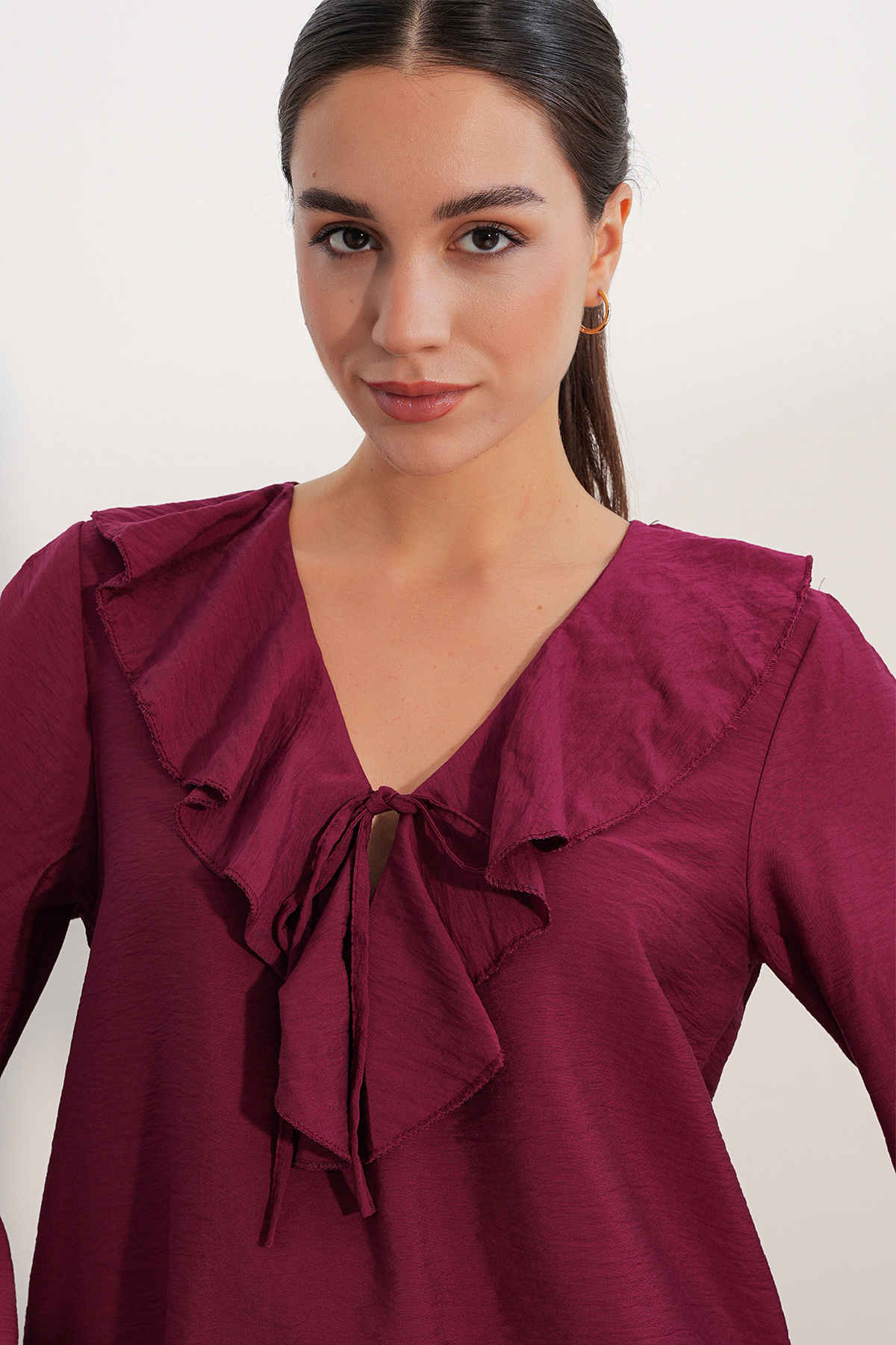 Women's Blouse with Collar Detail 40034 
