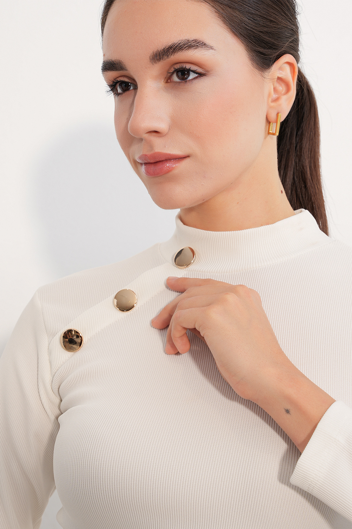 Women's Long-Sleeve Blouse with Buckle Detail 40046 