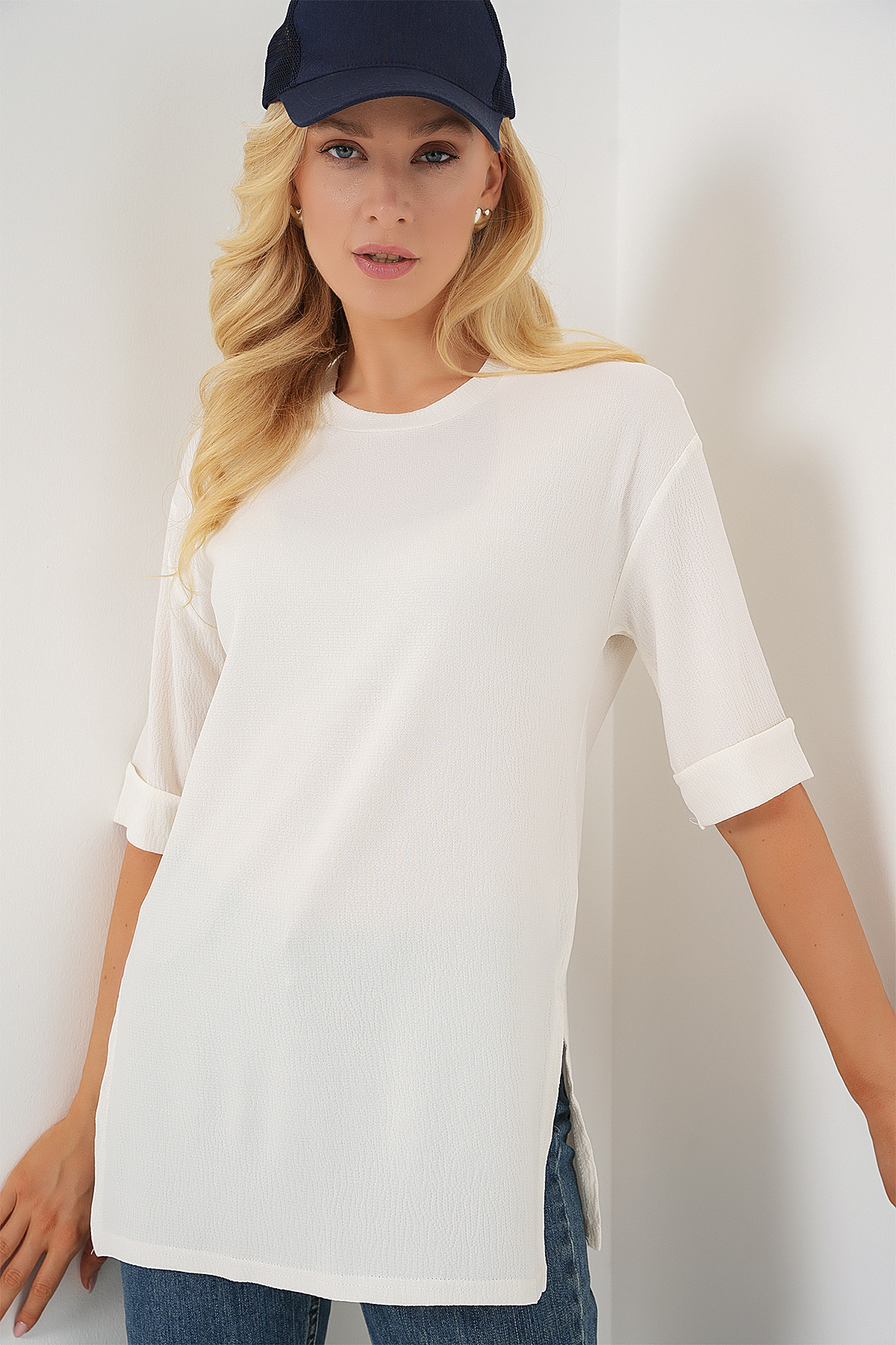 4332 Side Slit Knitted T-shirt 