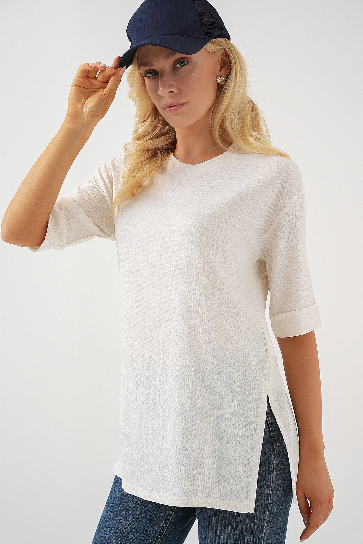 4332 Side Slit Knitted T-shirt 