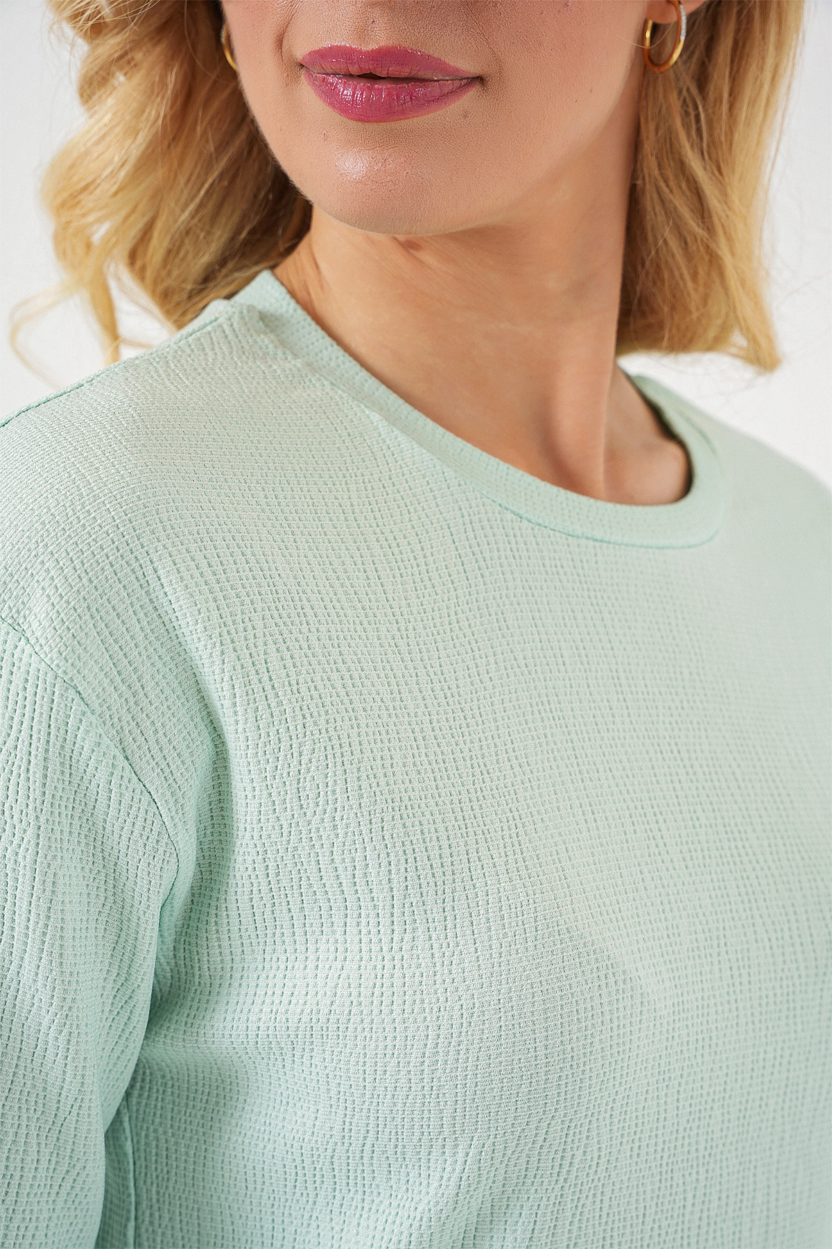 4332 Side Slit Knitted T-shirt 