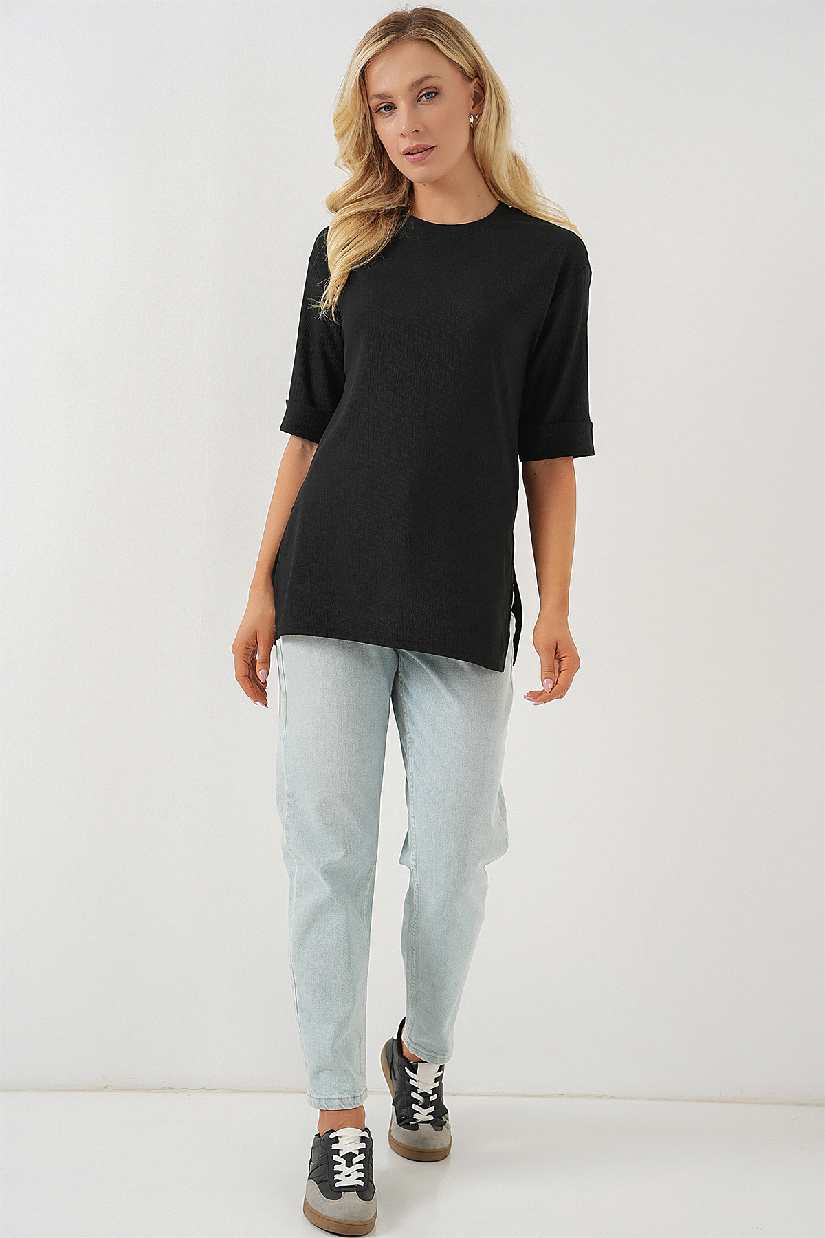 4332 Side Slit Knitted T-shirt 