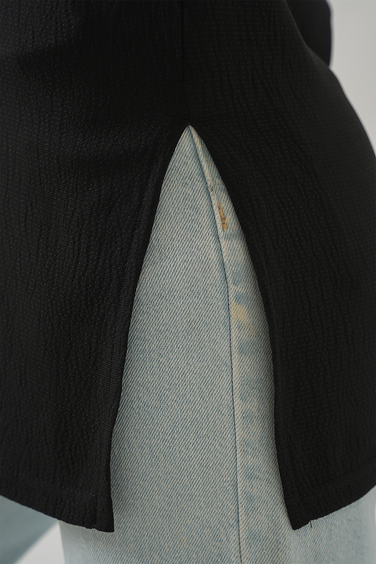 4332 Side Slit Knitted T-shirt 