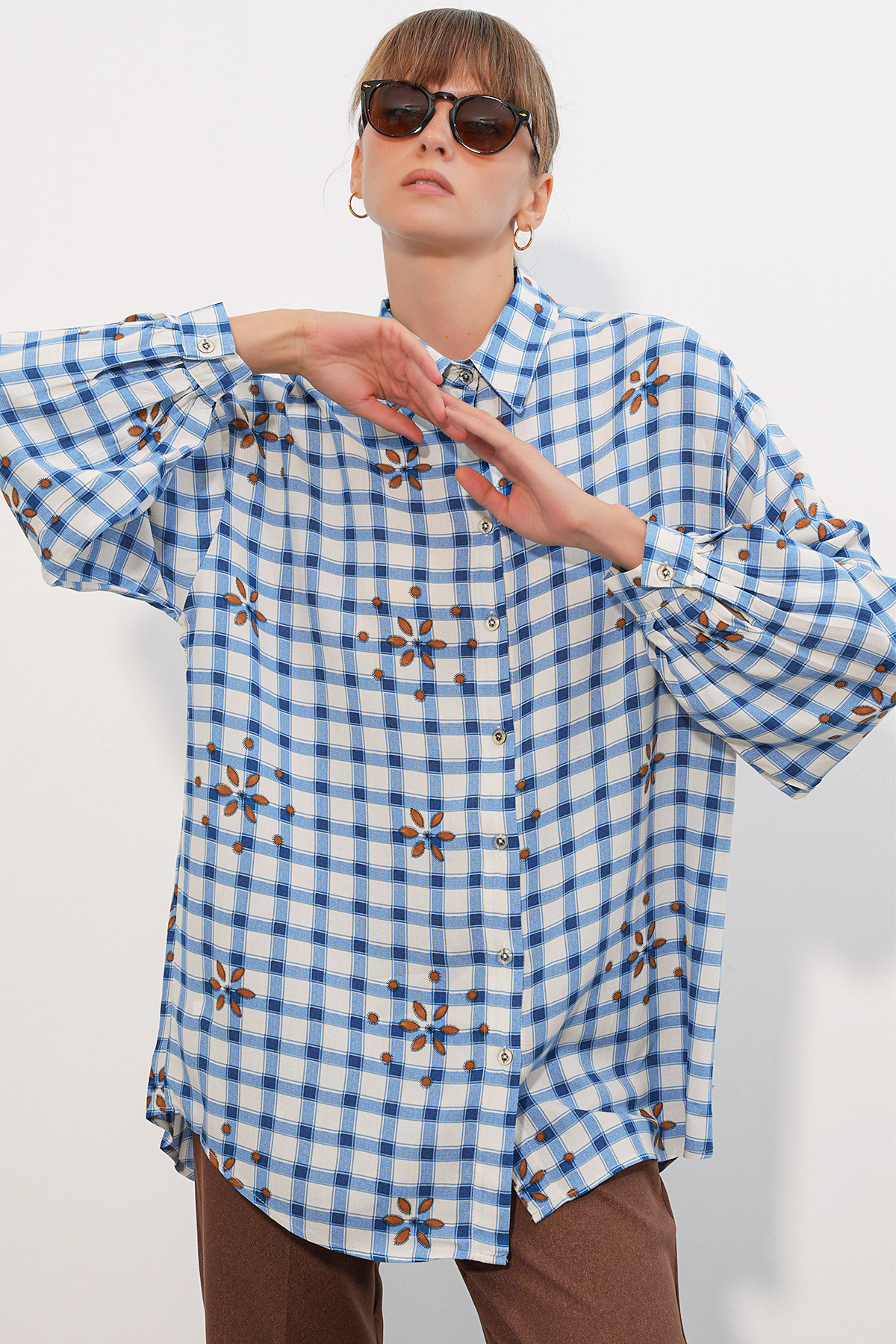 Women's Ruffle Detail Long Sleeve Shirt 40031 