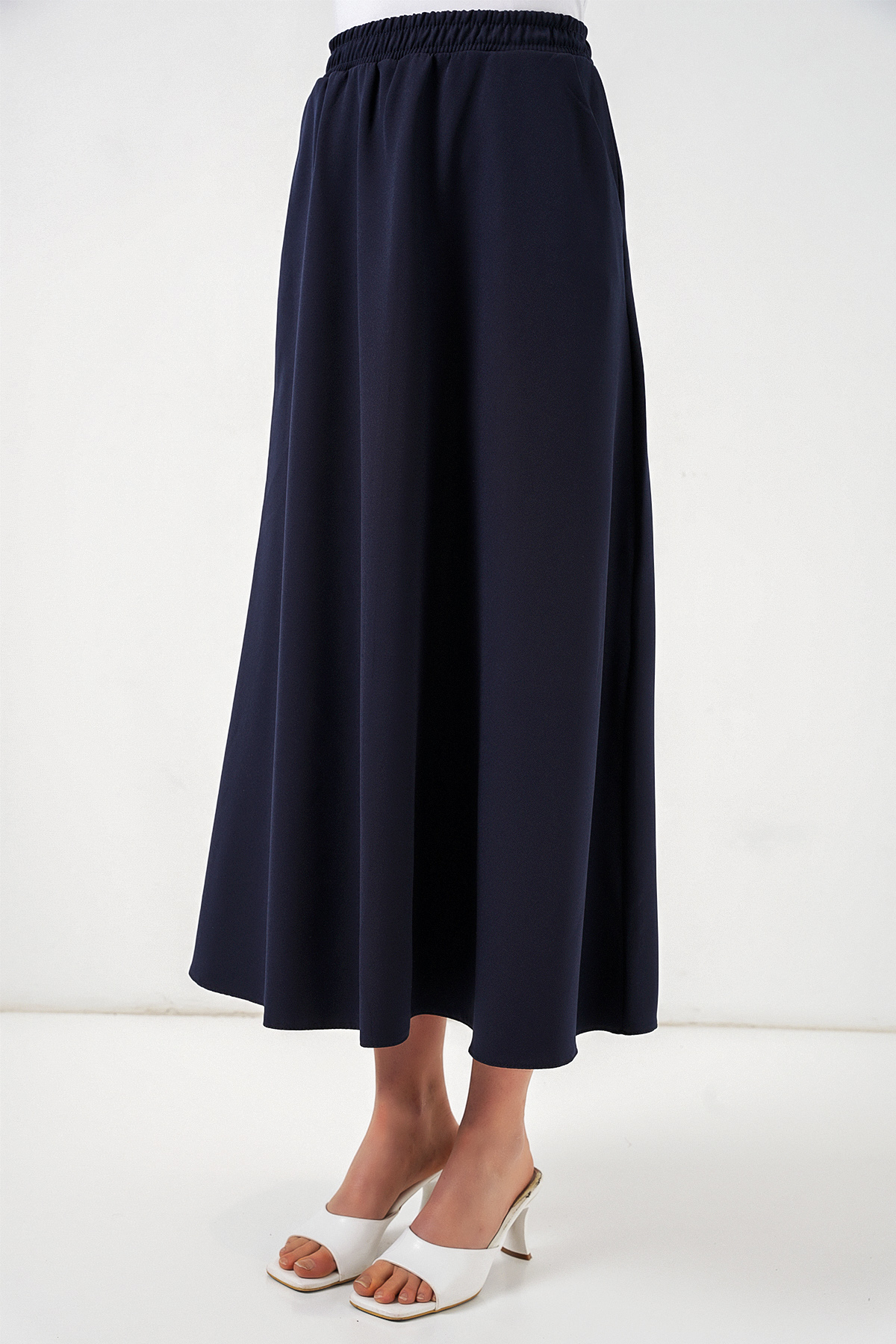 Women's Long Skirt with Elastic Waistband 8072 