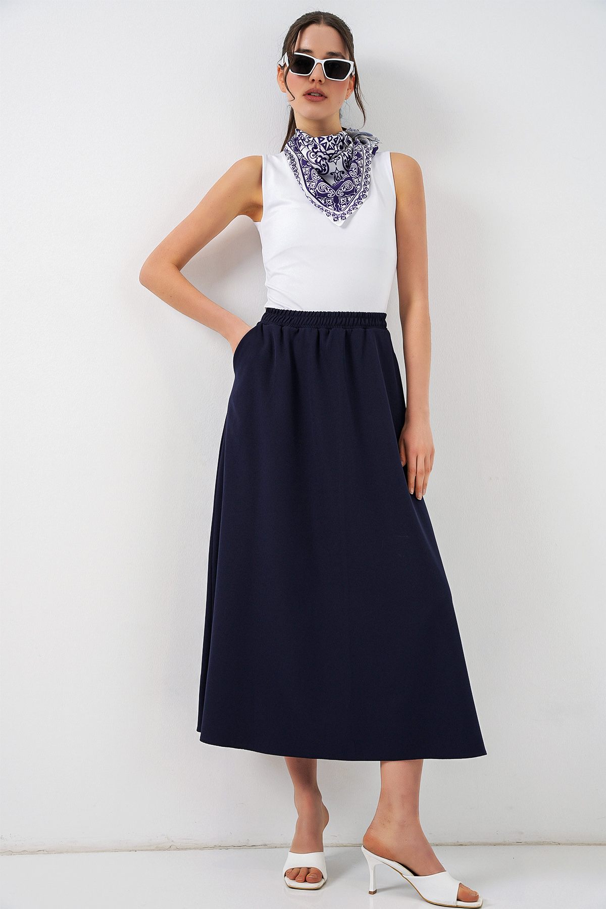Women's Long Skirt with Elastic Waistband 8072 
