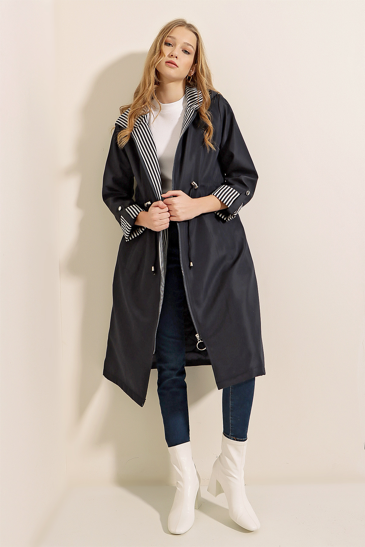 9091 Waist Drawstring Hooded Trench Coat 