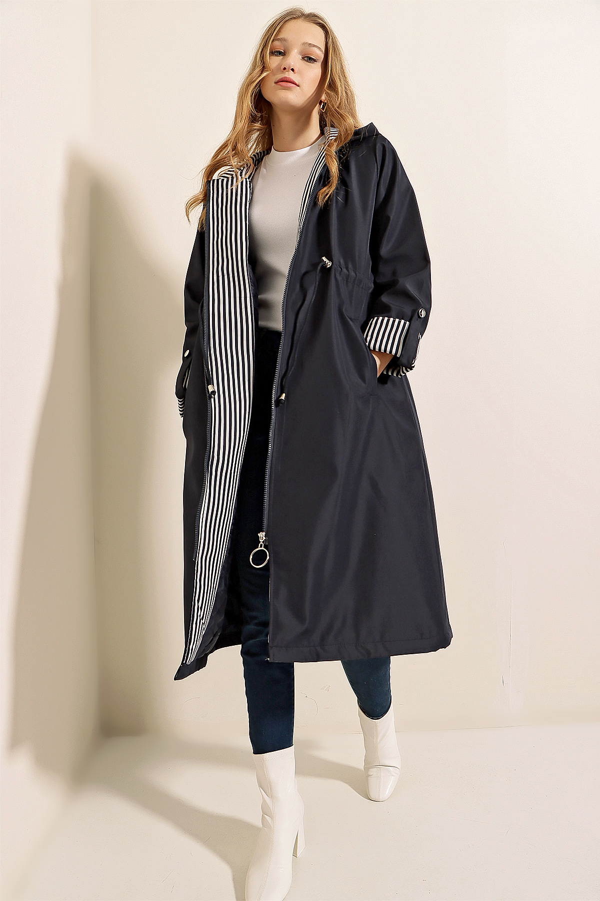 9091 Waist Drawstring Hooded Trench Coat 