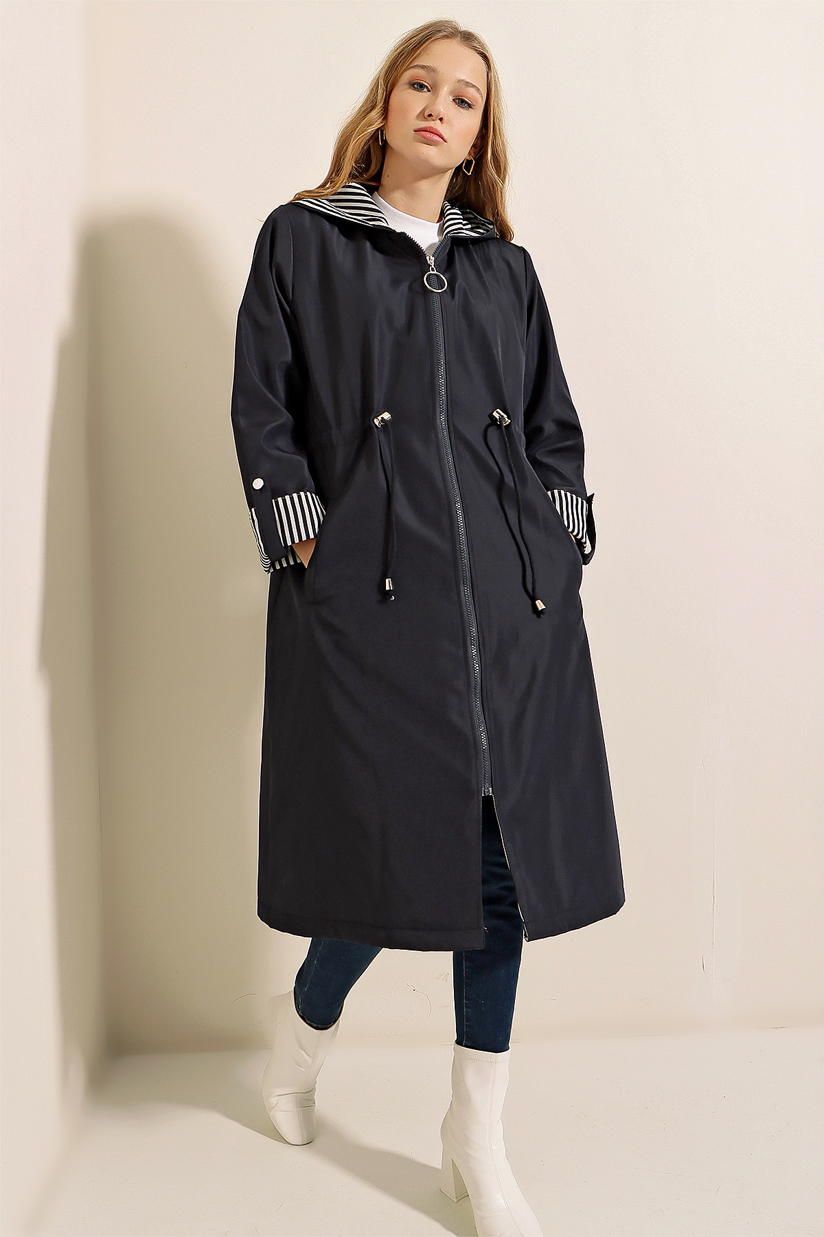 9091 Waist Drawstring Hooded Trench Coat 