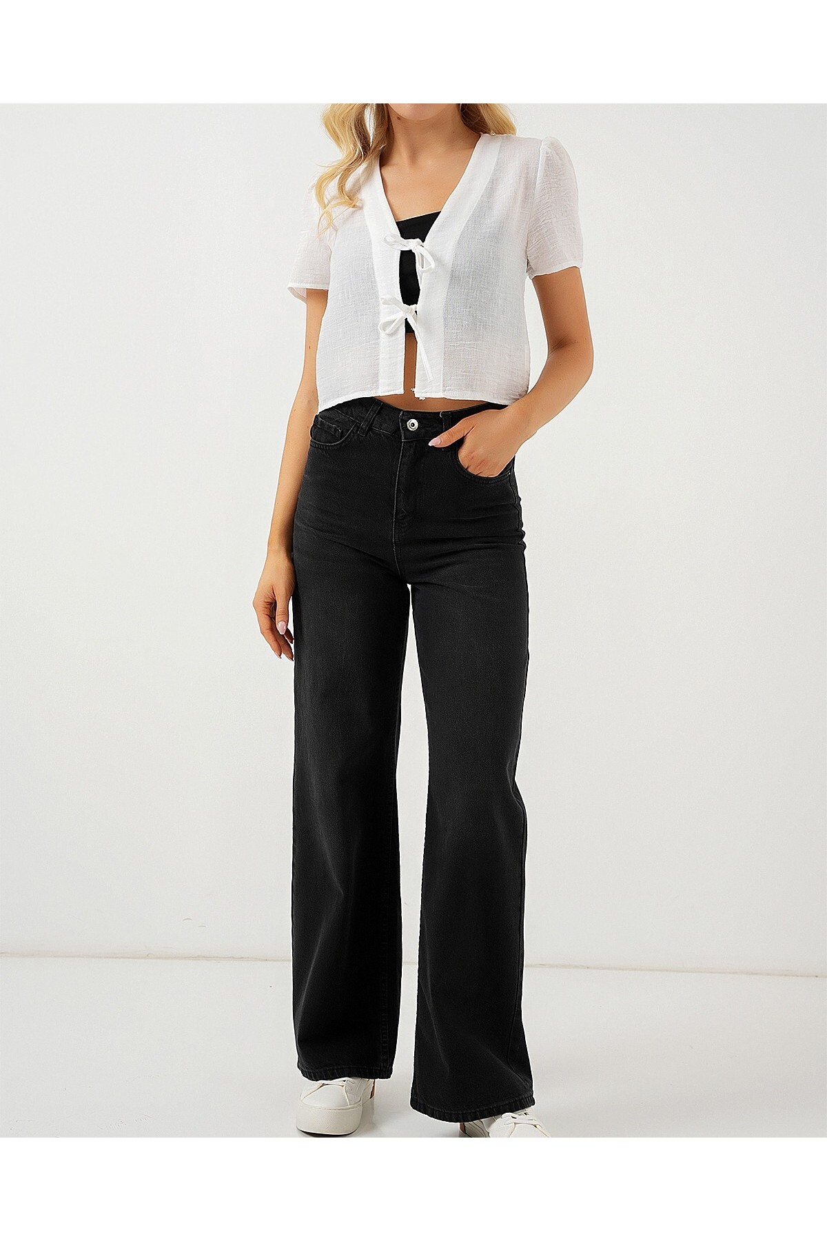 Women's Short Sleeve Crop Blouse 958 