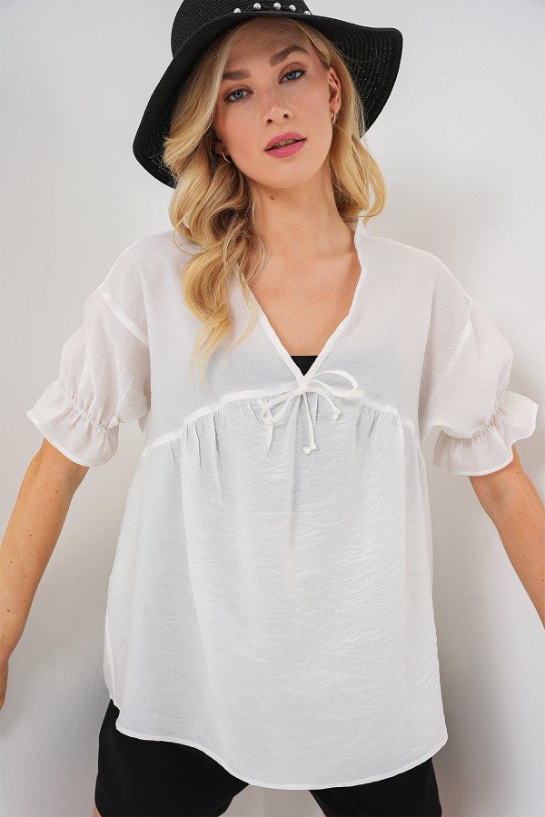 Women's Front Lace-Up Short-Sleeve Blouse 962 