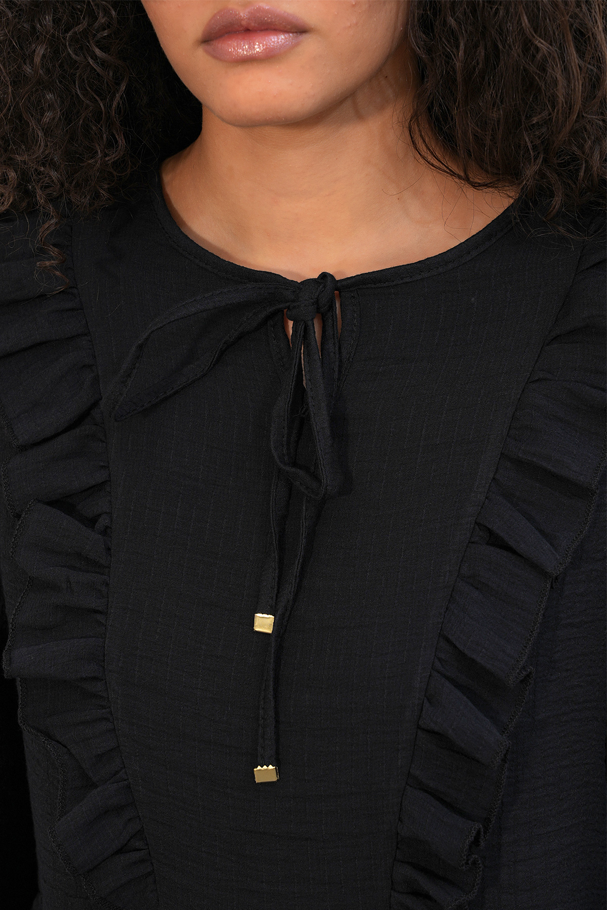 Women's Ruffled Lace-Up Blouse 999 