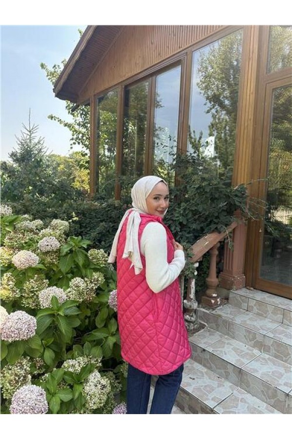 Despina Kapitone Fermuarlı Çıtçıtlı Kolsuz Yelek 