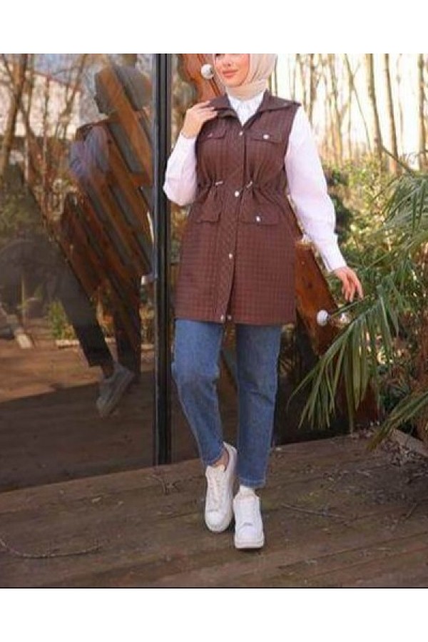 Belden Lastikli Çıtçıtlı Dört Cepli Kapitone Yelek 