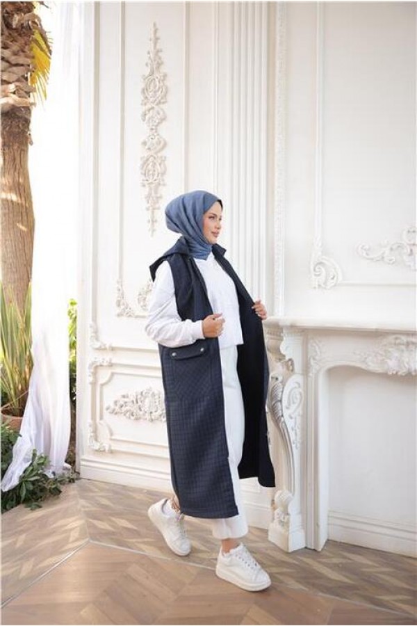 Kapşonlu Fermuarlı Cepli Kolsuz Önden Cepli Kapitone Uzun Yelek 