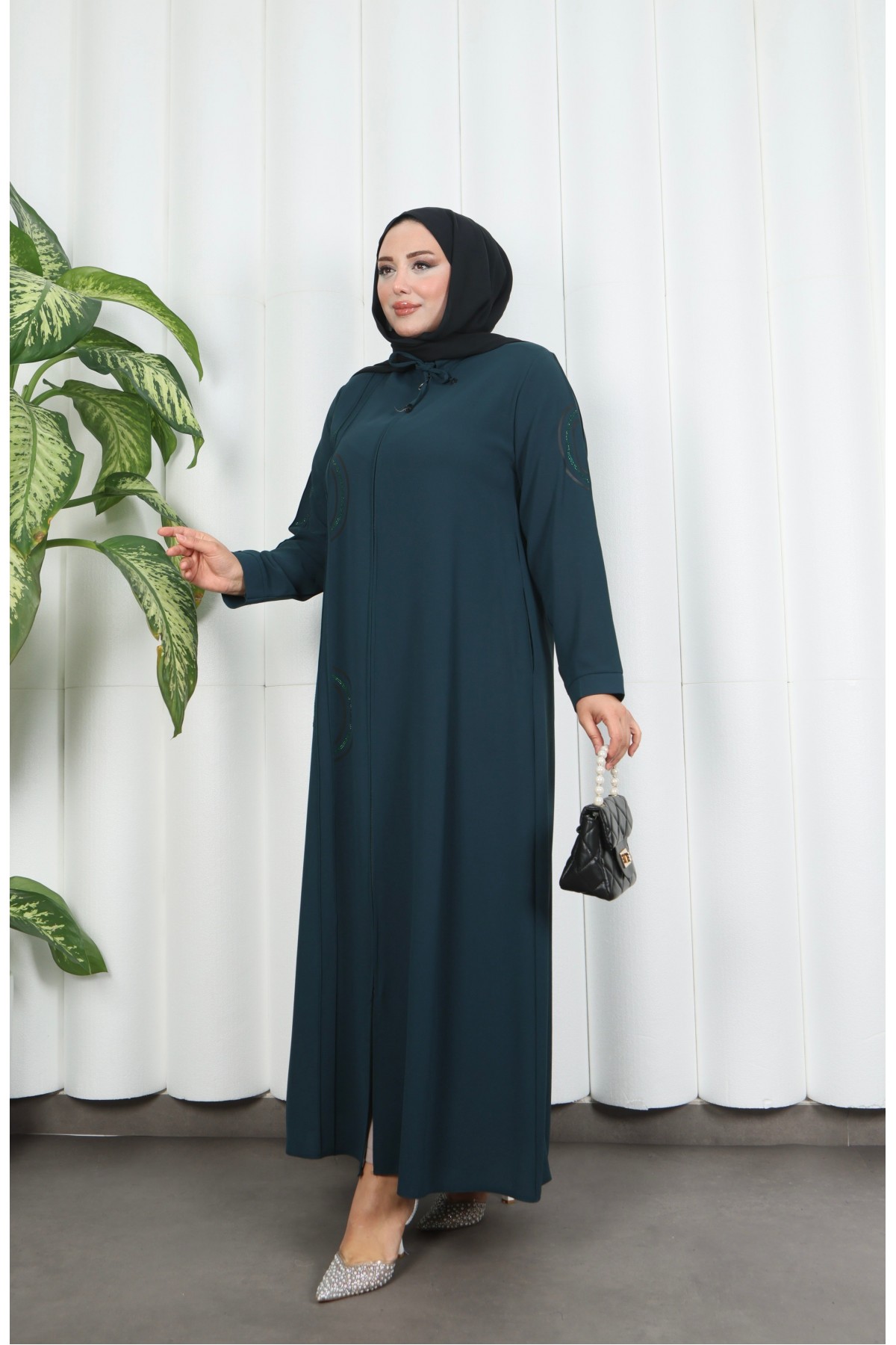 عباية كاكي مزينة بشراشيب متعددة الطبقات HNT7135