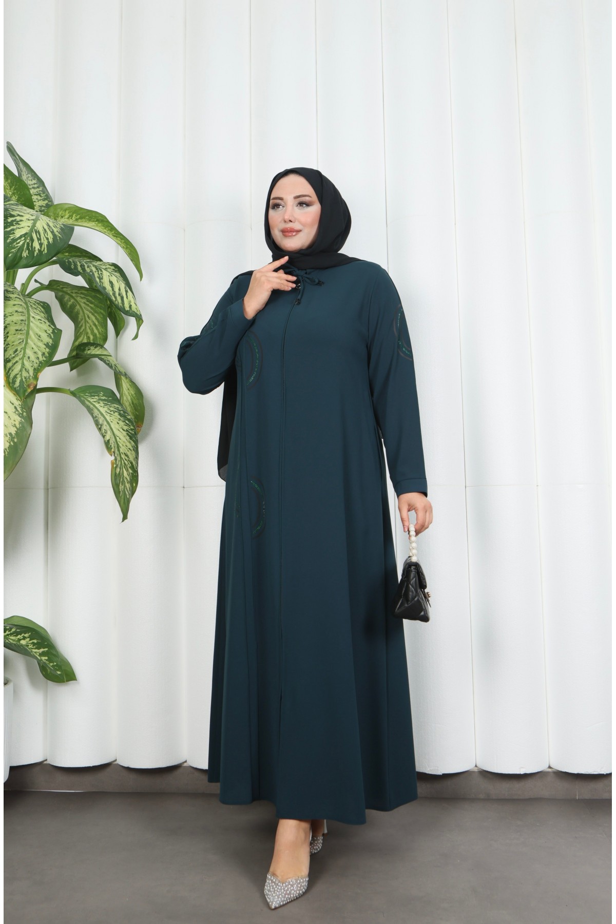 عباية كاكي مزينة بشراشيب متعددة الطبقات HNT7135