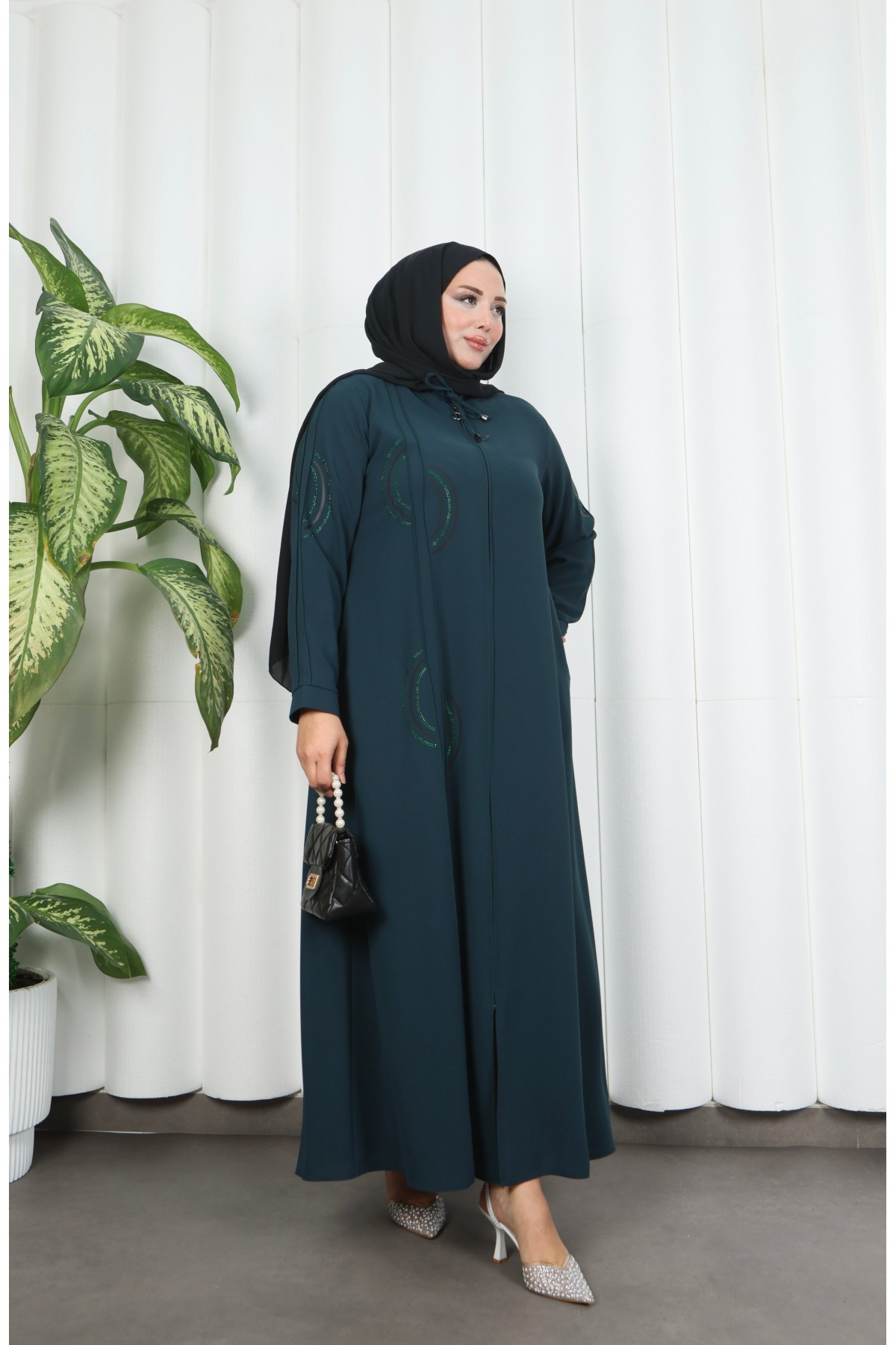 عباية كاكي مزينة بشراشيب متعددة الطبقات HNT7135