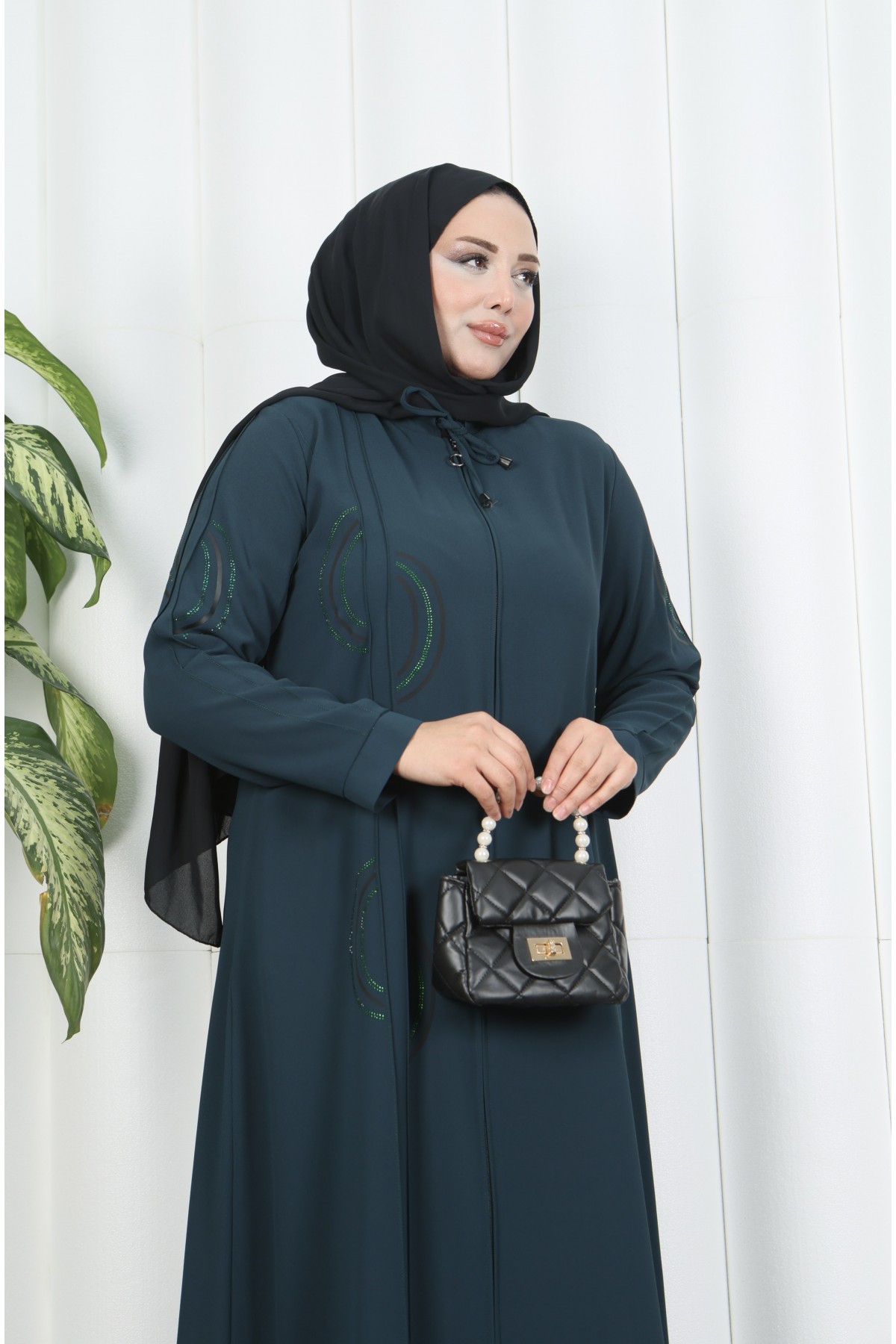 عباية كاكي مزينة بشراشيب متعددة الطبقات HNT7135