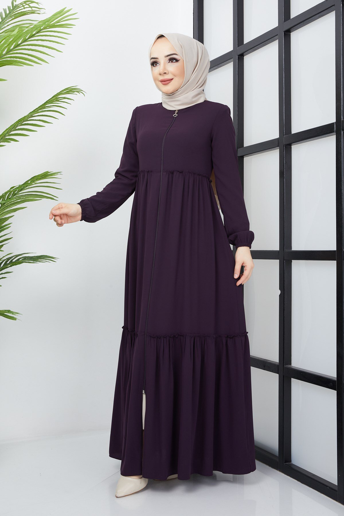 Büzgü Detaylı Mürdüm Ferace 