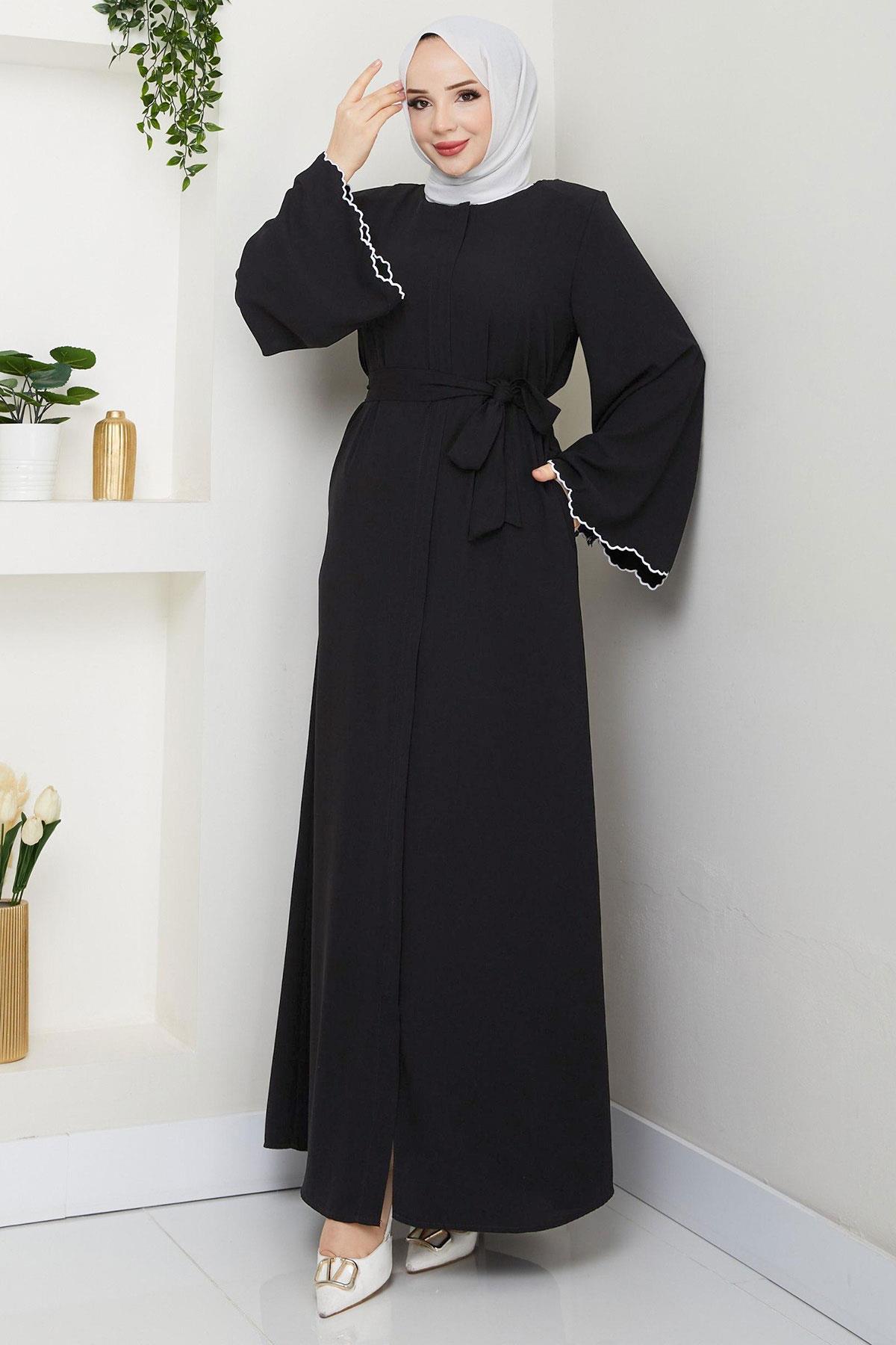 Embroidered Sleeveless Belted Abaya Black HM2728