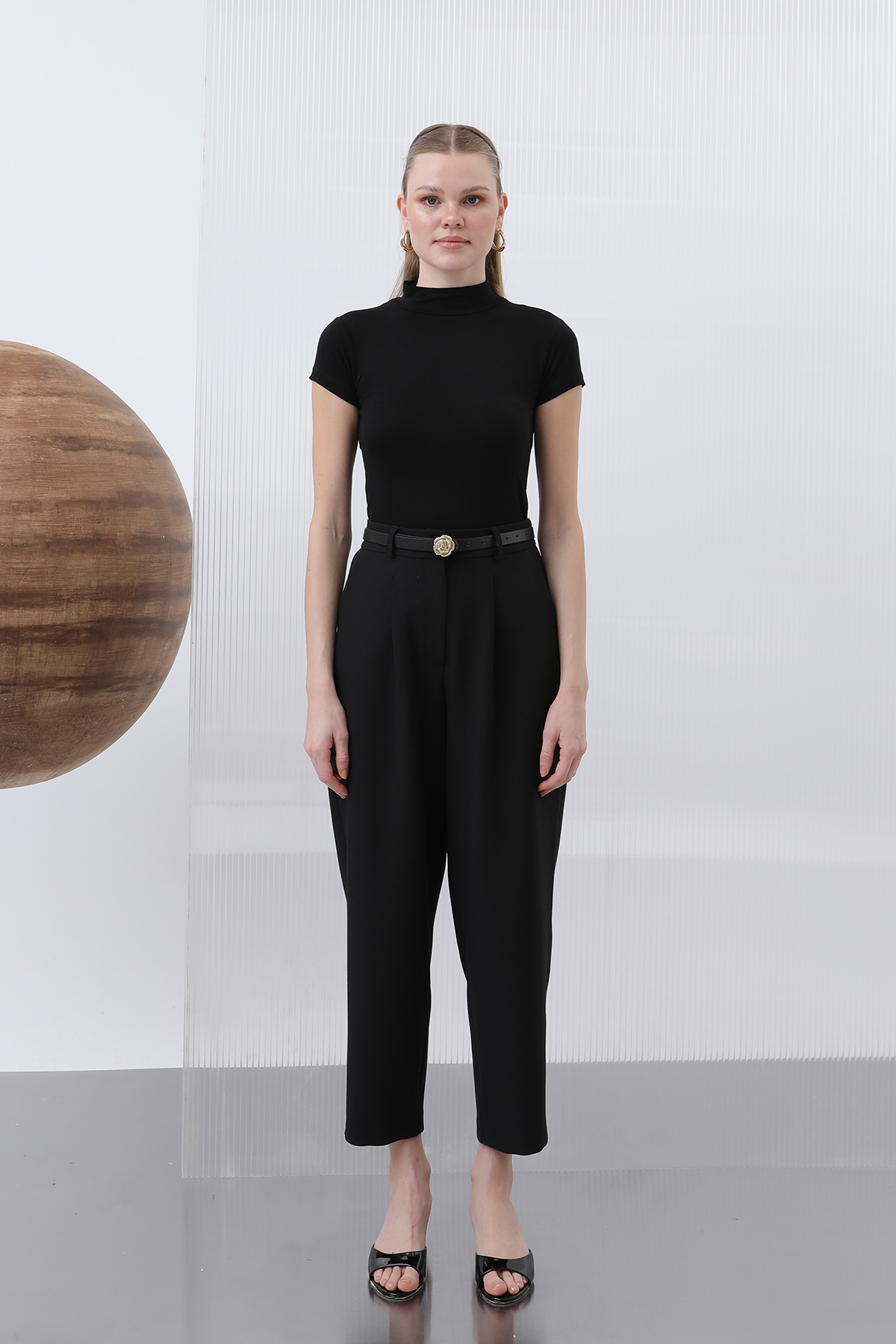 Women's Short-Sleeved Turtleneck Undershirt 