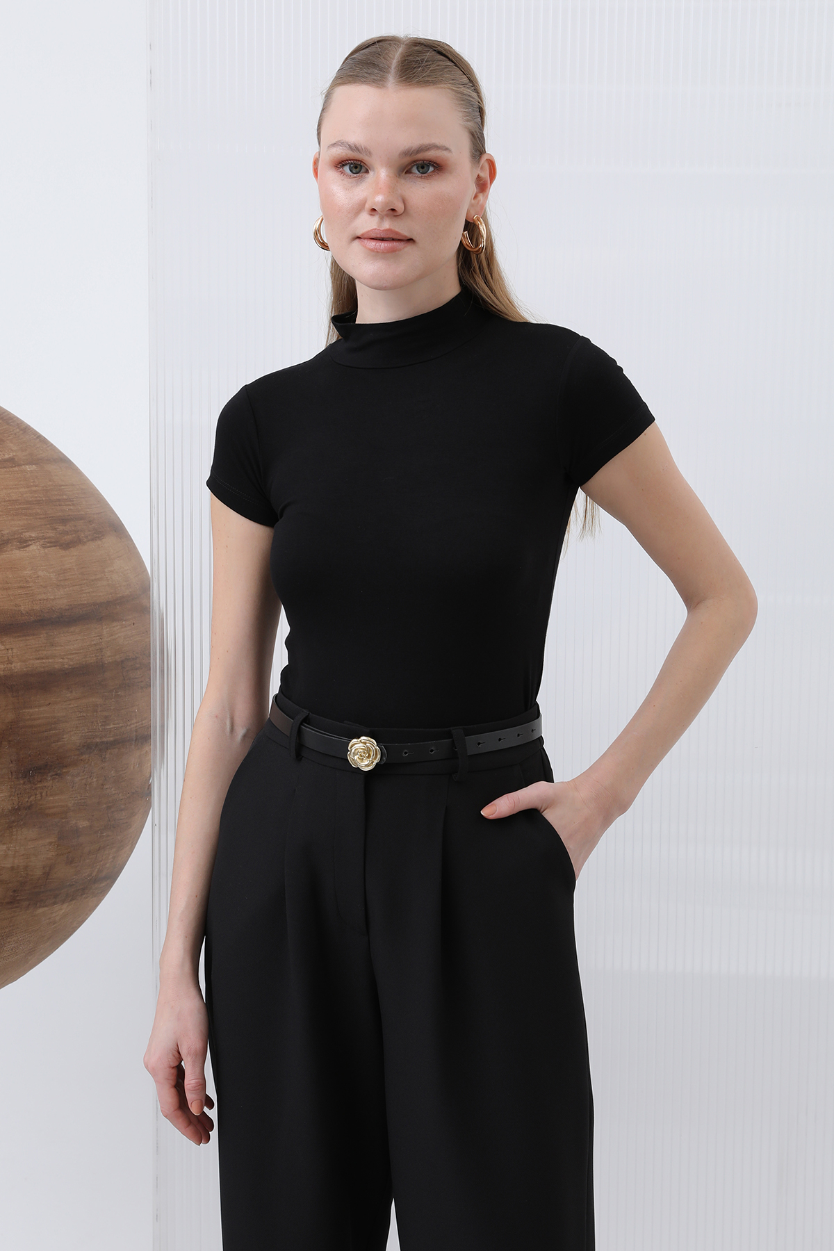 Women's Short-Sleeved Turtleneck Undershirt 