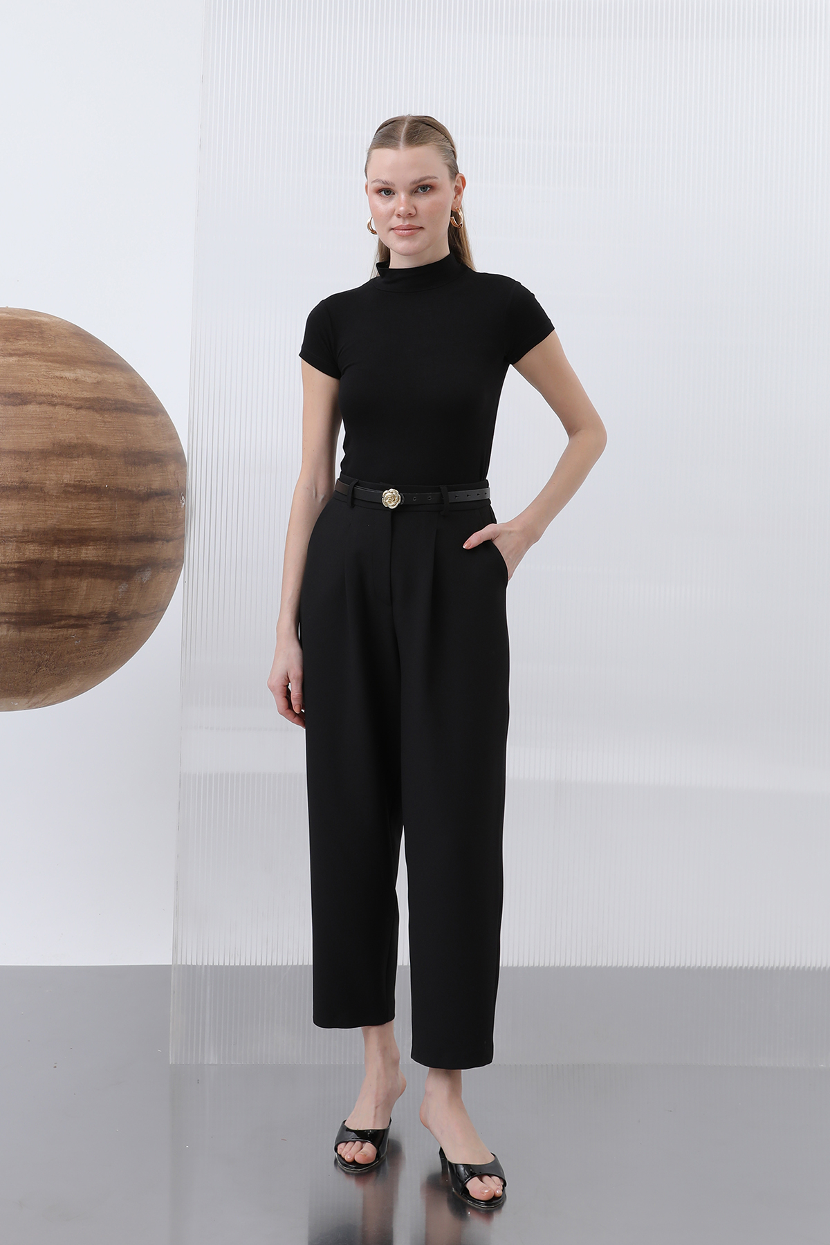 Women's Short-Sleeved Turtleneck Undershirt 
