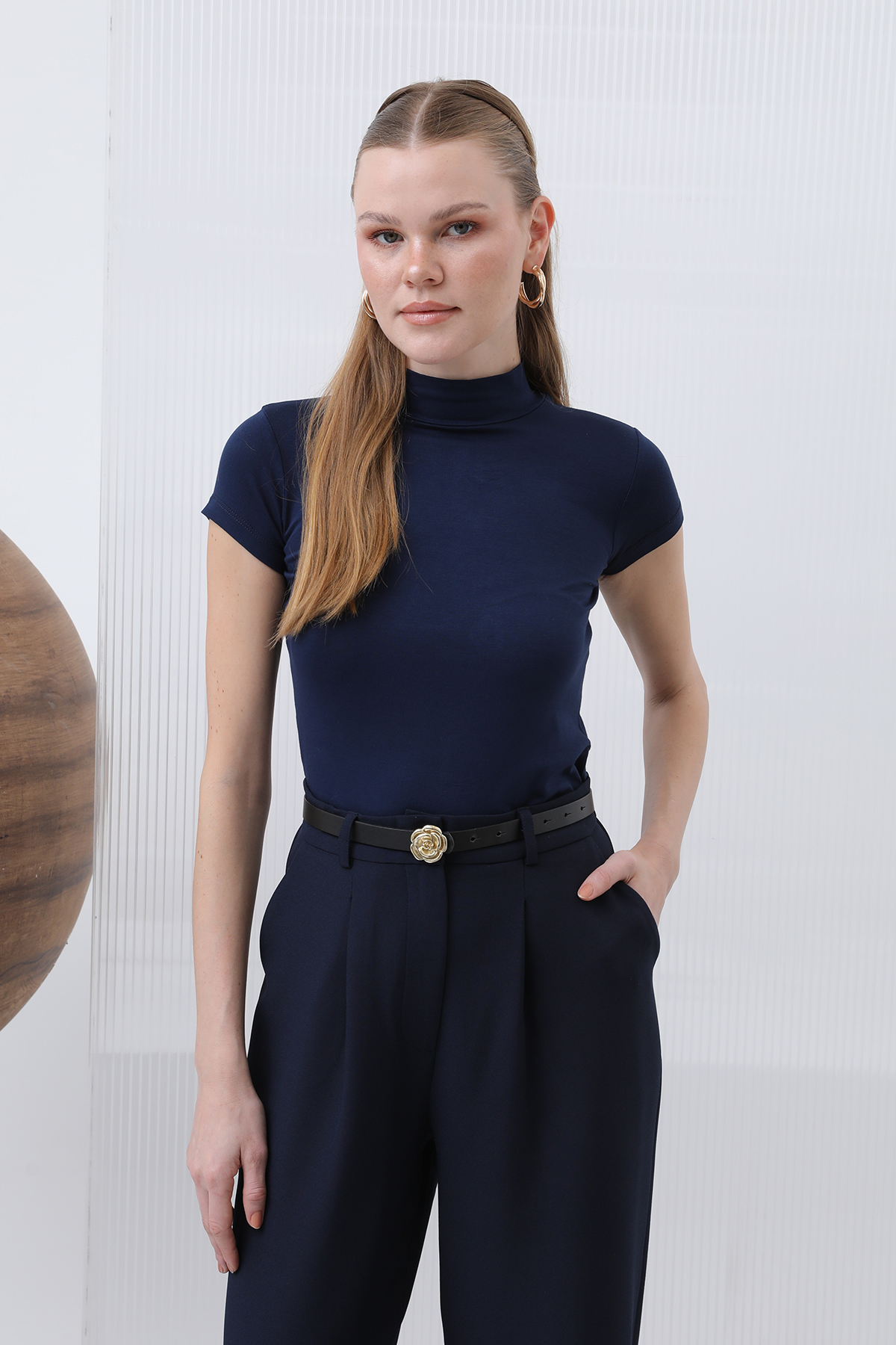 Women's Short-Sleeved Turtleneck Undershirt 