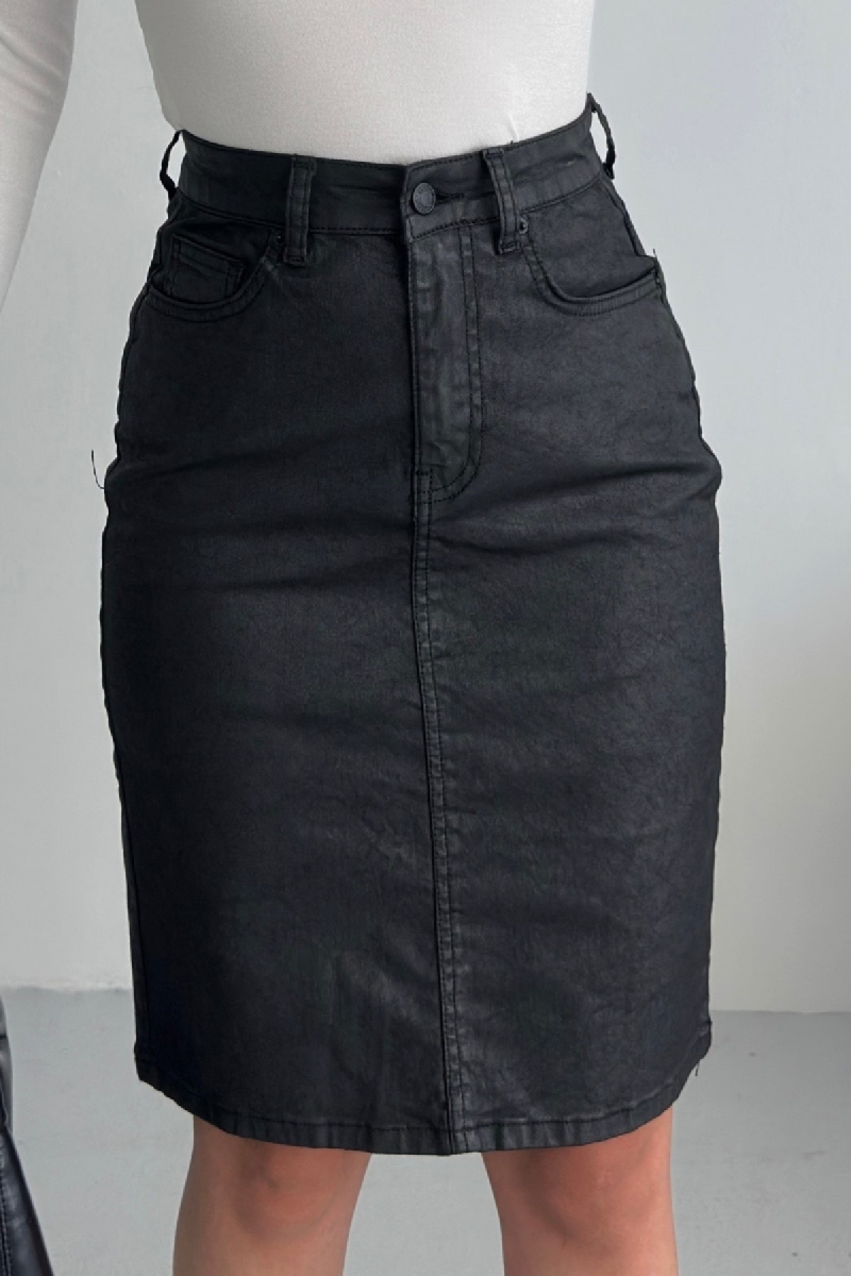 Mid Length Skirt 1074 Black