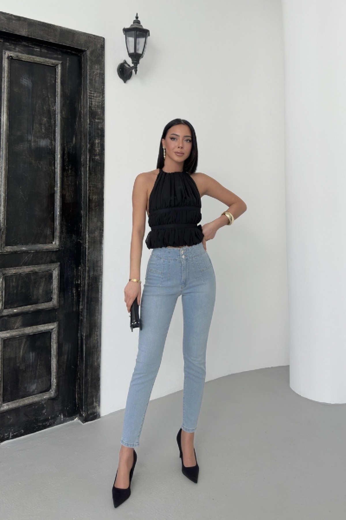 Skinny Jean with Dart Detail Ice Blue - Tinted
