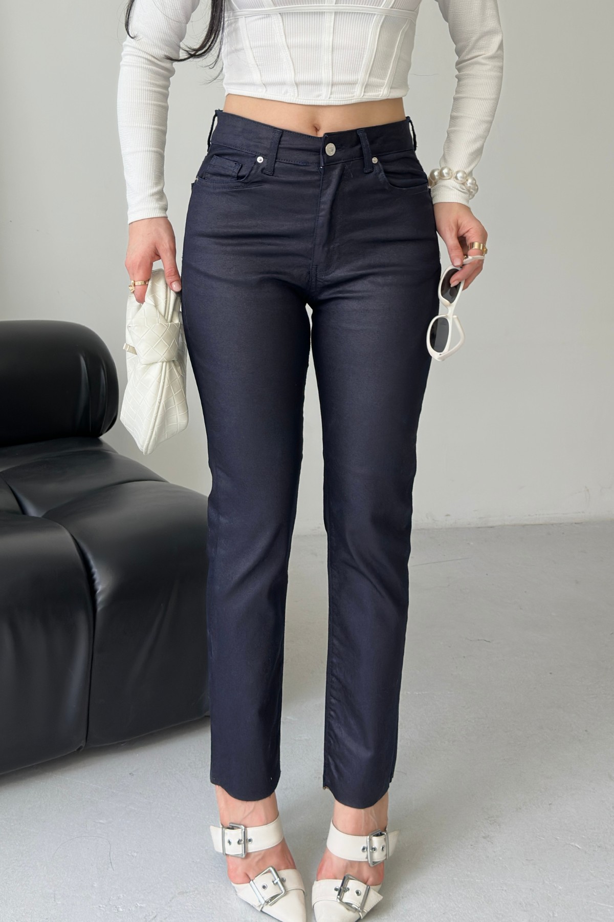 Mom Fit Jean Navy Blue Color