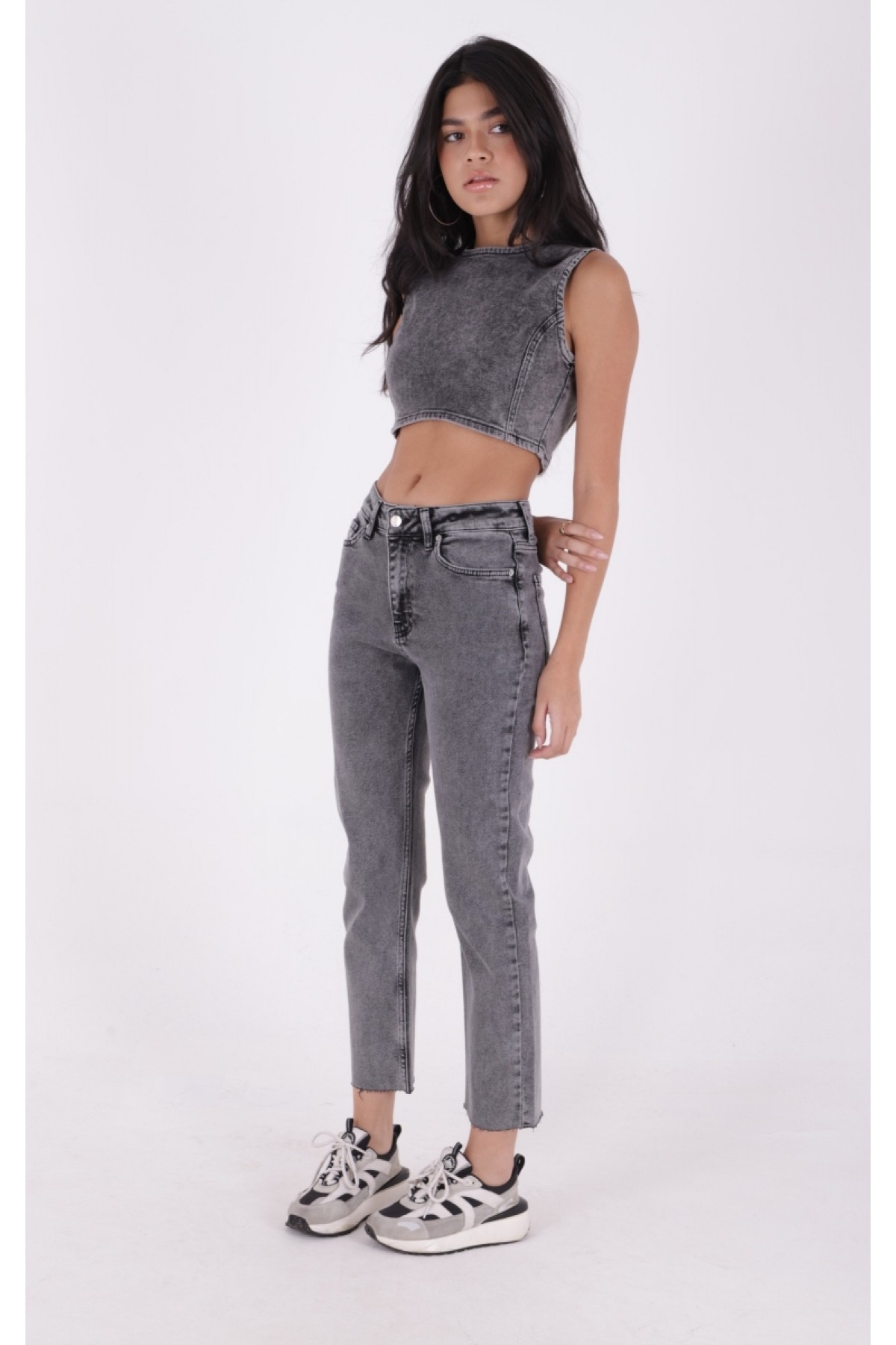 Dikişsiz Paça Mom Fit Kot Pantolon 764 Gri Kar Yıkama