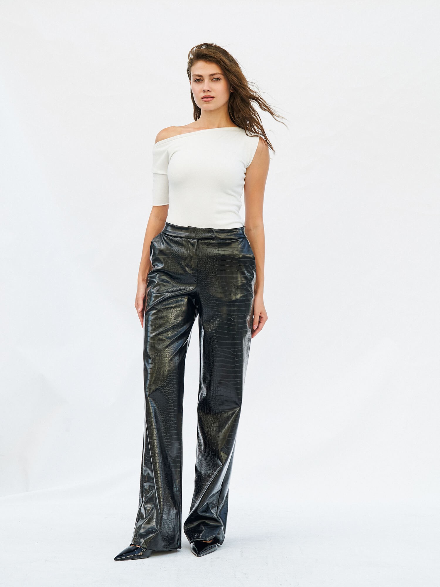 031576 Crocodile Printed Straight Leg Trousers